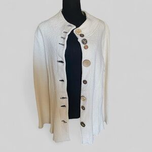 WILLOW Chunky Knit Cream Cardigan Embellished Buttons Minimalist Cottagecore EUC